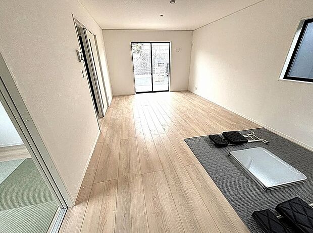 【 【2号棟】リビング】LDK+和室で広々23.2帖!