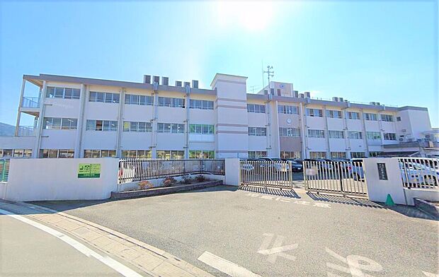 大野城市立大野東小学校（約1,100m）