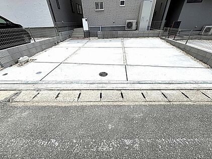 【2号棟】駐車場