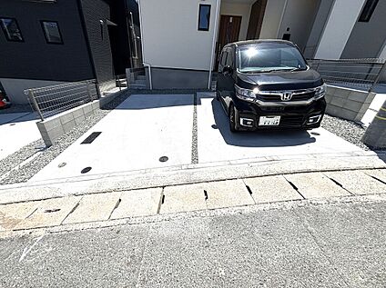 【2号棟】駐車場