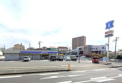 ローソン東福間駅前店 240ｍ(徒歩3分)
