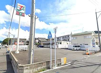 セブンイレブン那珂川片縄西4丁目店 450ｍ(徒歩6分)