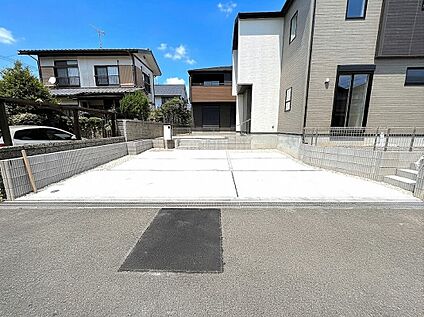 【1号棟】駐車場