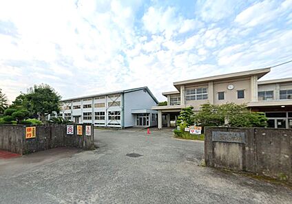 鳥栖市立基里小学校 1900ｍ