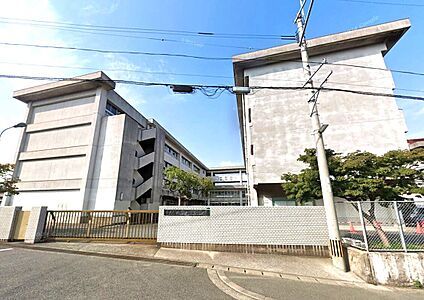 宇美町立宇美東中学校 1600ｍ