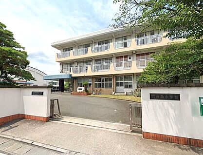 飯塚市立片島小学校 88ｍ(徒歩2分)