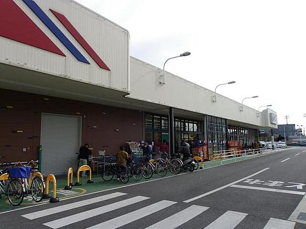 マルアイ加古川駅前店(約640m・徒歩8分)