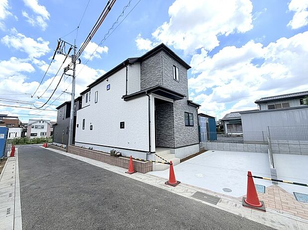 【外観】■外観、間取り、陽当たり、風通り、リビング、キッチン、駐車、スペース、眺望、街並み、周辺環境など、こちらの物件で毎日の暮らしに役立つポイント「知って納得」生活イメージを詳しく説明させて頂きます。