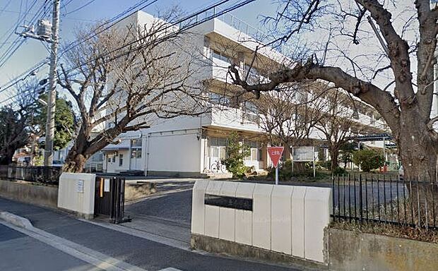 咲が丘小学校(約635m)