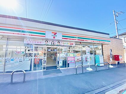 セブンイレブン千葉仁戸名店 225ｍ