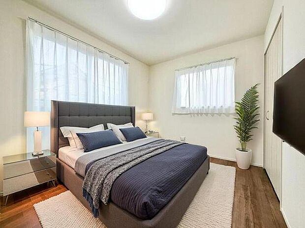 【寝室】2面採光の明るい室内は温もりを感じられるお部屋です。A号棟
