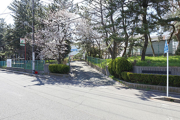 宮本中学校(通学区域)(現地より徒歩8分)