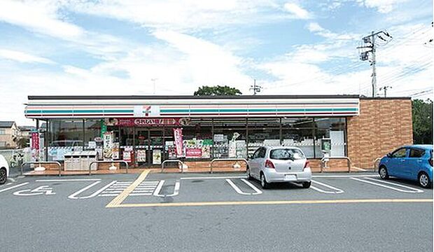 セブンイレブン加須平成中学校前店（約1,120m）