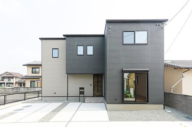 外観 完成しました!