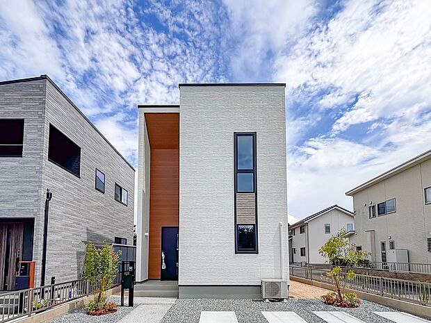 ◆外観◆
適材適所の収納で片付け上手になれる家