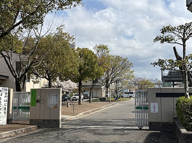 大阪狭山市立 第七小学校(約600m)