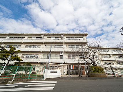 鎌倉市立富士塚小学校 1200ｍ