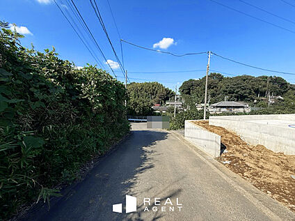 現地前面道路