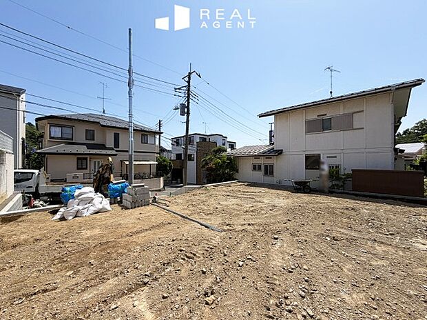 【現地撮影】都心へも、湘南エリアへもアクセスのスムーズな大船駅が徒歩圏内で利用可能。バス便もございます！