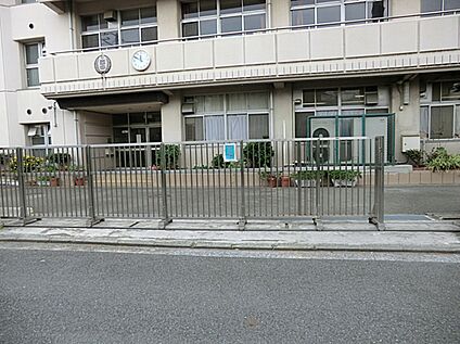 横浜市立西中学校 120ｍ