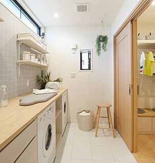 洗う・干す・しまうを一ヶ所にまとめました