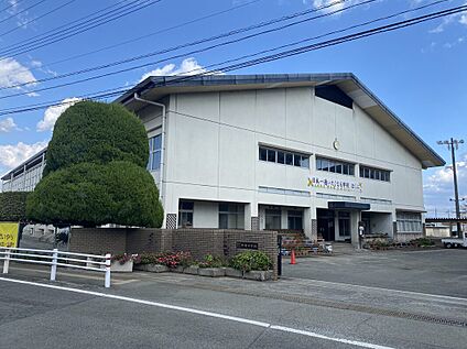 北部中学校 約2,800m