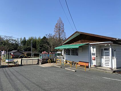 愛泉保育園 約900ｍ