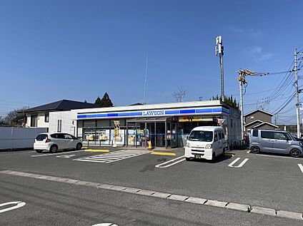 ローソン 合志辻久保店　 約600m