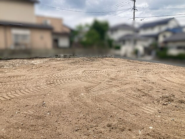 現地写真　撮影時:2026年8月下旬完成予定；2026年12月中旬