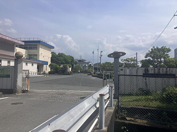 大城小学校（約280m）