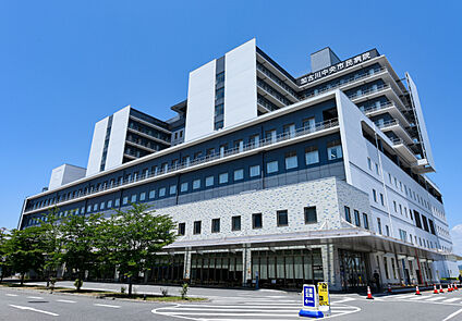 加古川中央市民病院 約1480m～1540m(徒歩19分～20分、自転車7分)