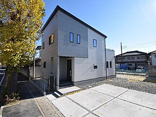 ＜前橋市上小出町＞国道17号線へ近く利便性の良い立地、買い物施設も近隣にあり住みやすい環境 外観