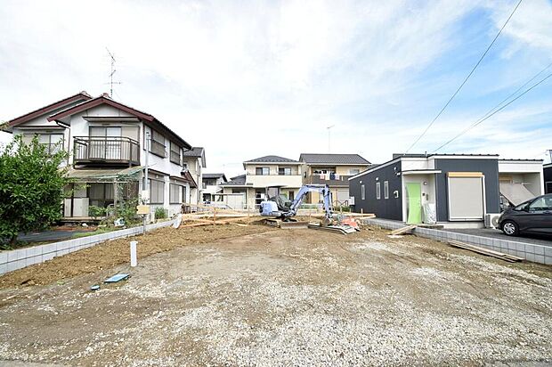 【【現地写真】】土地67.39坪!並列4台駐車可能です!
お庭も確保し、休日にはBBQやガーデニングも楽しめます♪(2025年9月14日撮影)