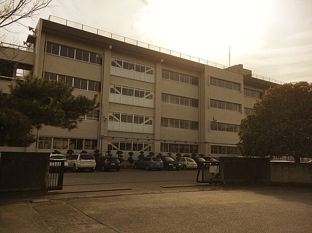 東中学校（約1,440m）