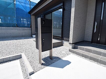  【6号棟：宅配BOX】