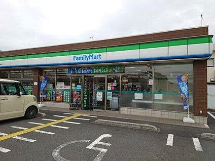 ファミリーマート　ヤマキ東方店 約1,520m(徒歩19分)