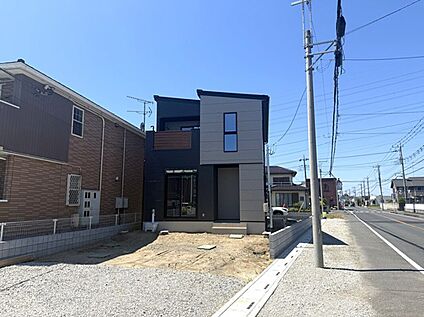 【2号棟　現地外観写真】
