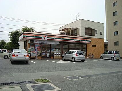 セブンイレブン 鴻巣赤見台店 約330m～350m(徒歩約5分)