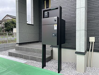 宅配BOX搭載門柱（設備画像）