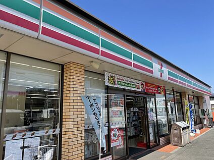 セブンイレブン 栃木箱森店 約410m(徒歩約6分)