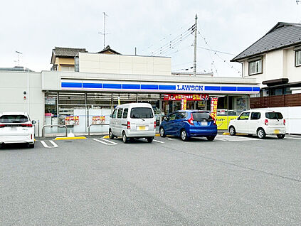 ローソン　深谷上柴町西５丁目店 約420ｍ(徒歩6分)