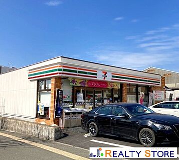 セブンイレブン大野城御笠川4丁目店 140m