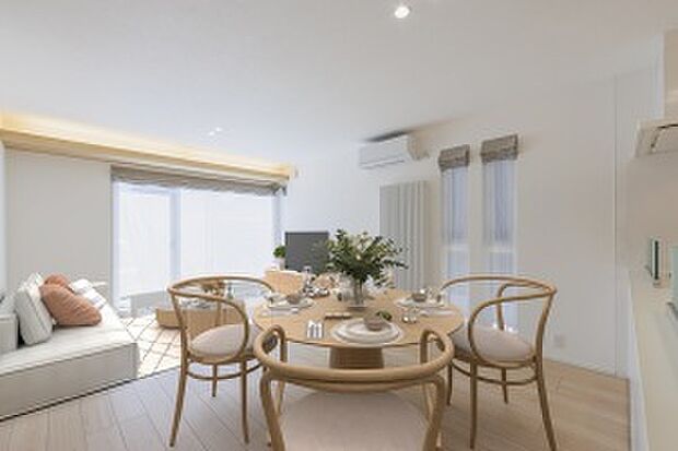 【加工後リビングダイニング】2025年7月撮影(※画像は実際の写真に家具・調度品をCG合成したものです。写真の中の家具・調度品は販売価格に含まれません。)