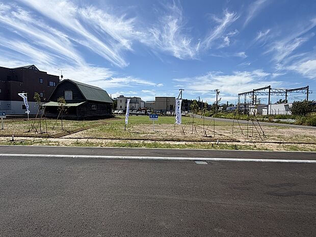 【区画16】正面：141.12m2（42.68坪）の整形地（2026年8月撮影）