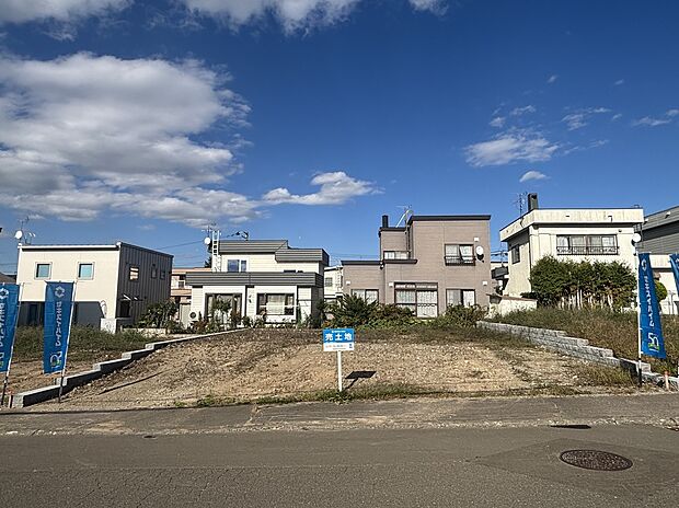 【【区画2】正面】185.65m2(56.15坪)の整形地(2025年9月撮影)