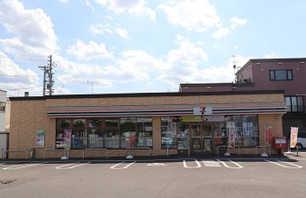 セブンイレブン札幌北郷6条店