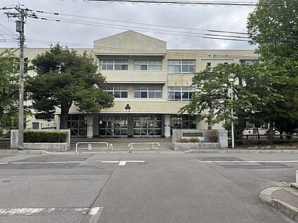 柏野小学校 徒歩12分