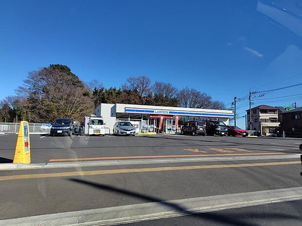 ローソン三芳藤久保俣埜店（約460m）