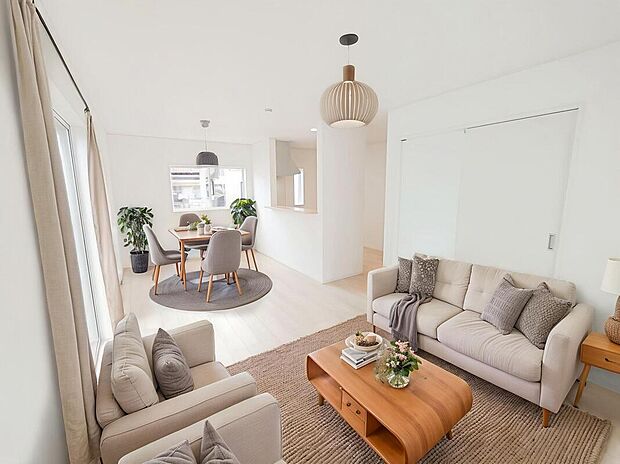 【☆Livingroom☆】家族とのつながりを意識した見通しのいいリビングは会話が弾んでみんなを笑顔にします。※家具をCGで加工しています。家具付き販売ではございません。