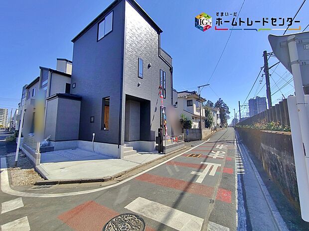 【☆前面道路の様子☆】カースペースございます。
耐震に優れた工法を採用、一生住む家だから構造にも環境にもこだわりを。